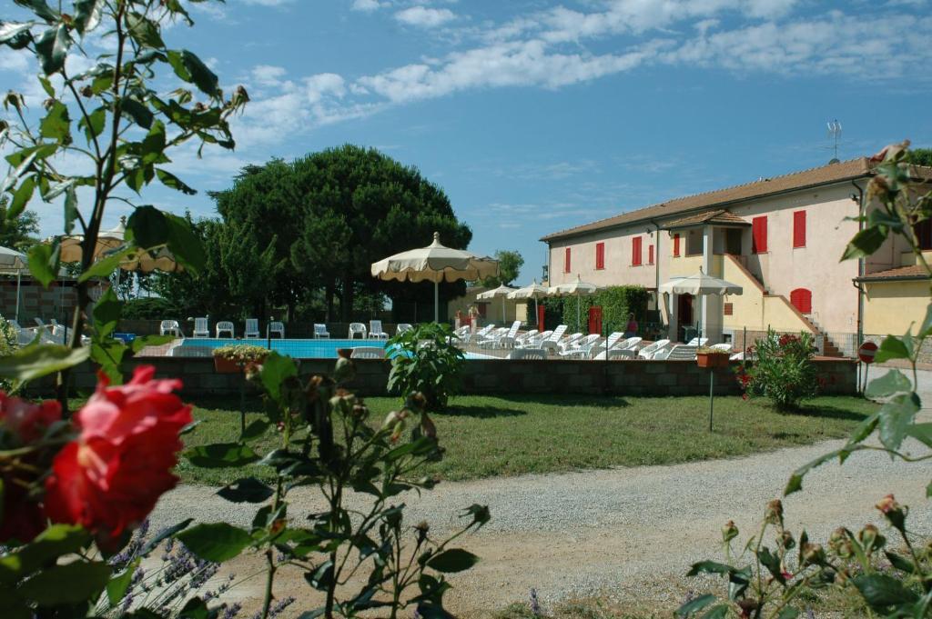 Casa Vacanze Guardamare San Vincenzo Exterior foto